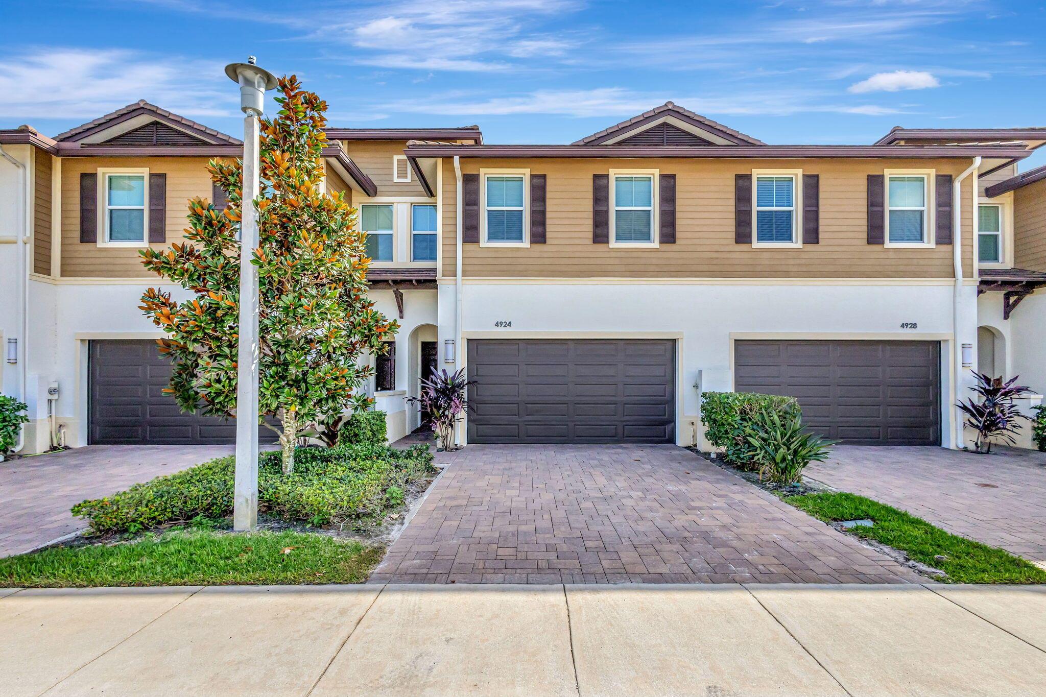4924 Pointe Midtown Way