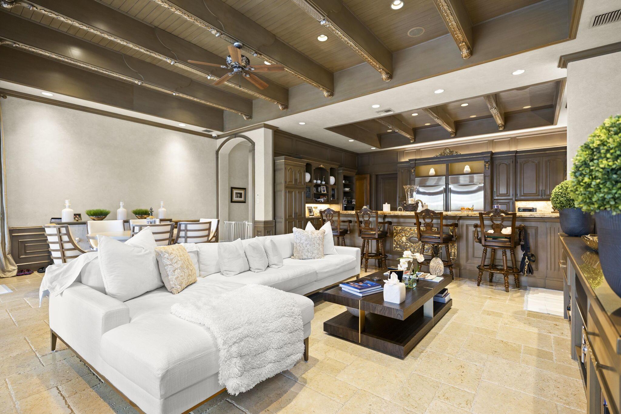 3131 NE 27th Ave Lighthouse Point, FL 33064