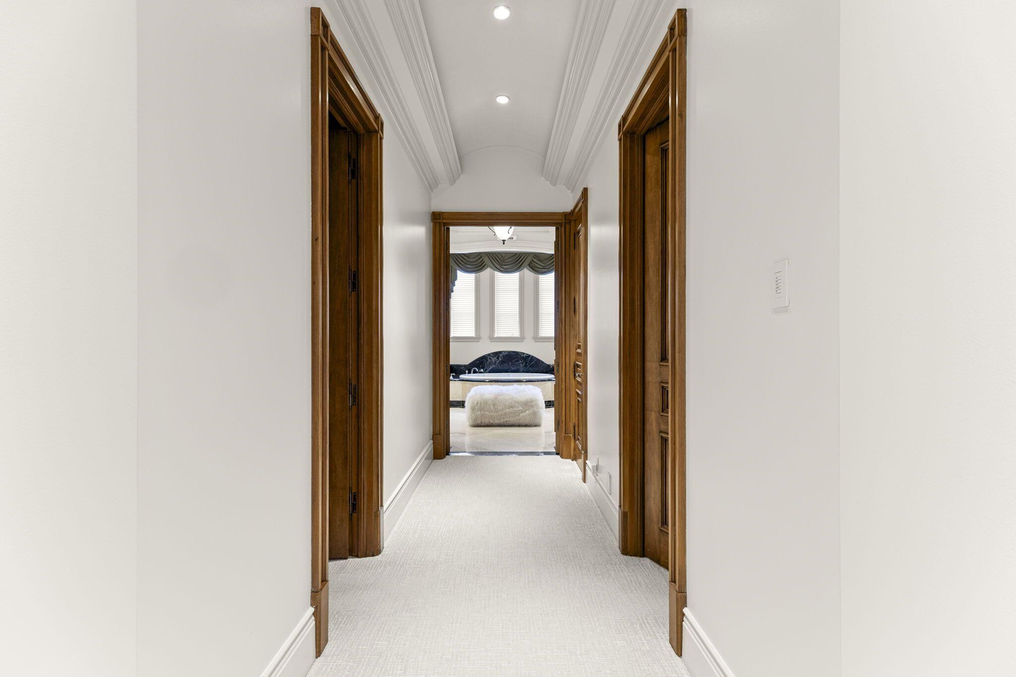 3131 NE 27th Ave Lighthouse Point, FL 33064