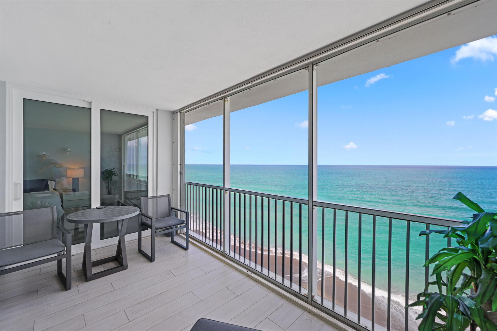 840 Ocean Dr #1104