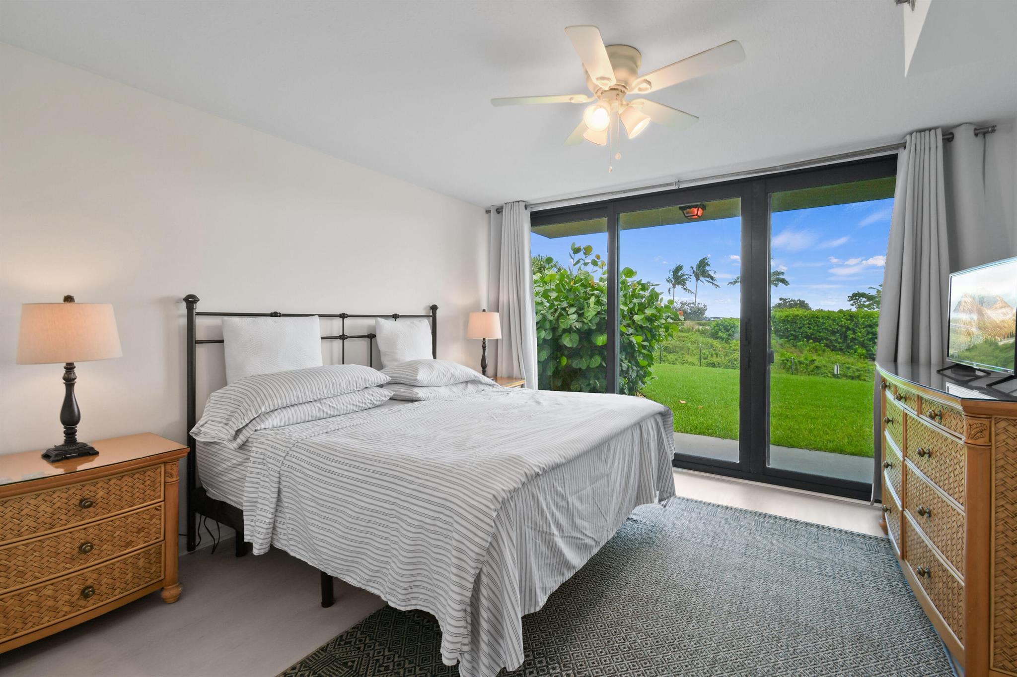 Undisclosed Address Jupiter, FL 33477