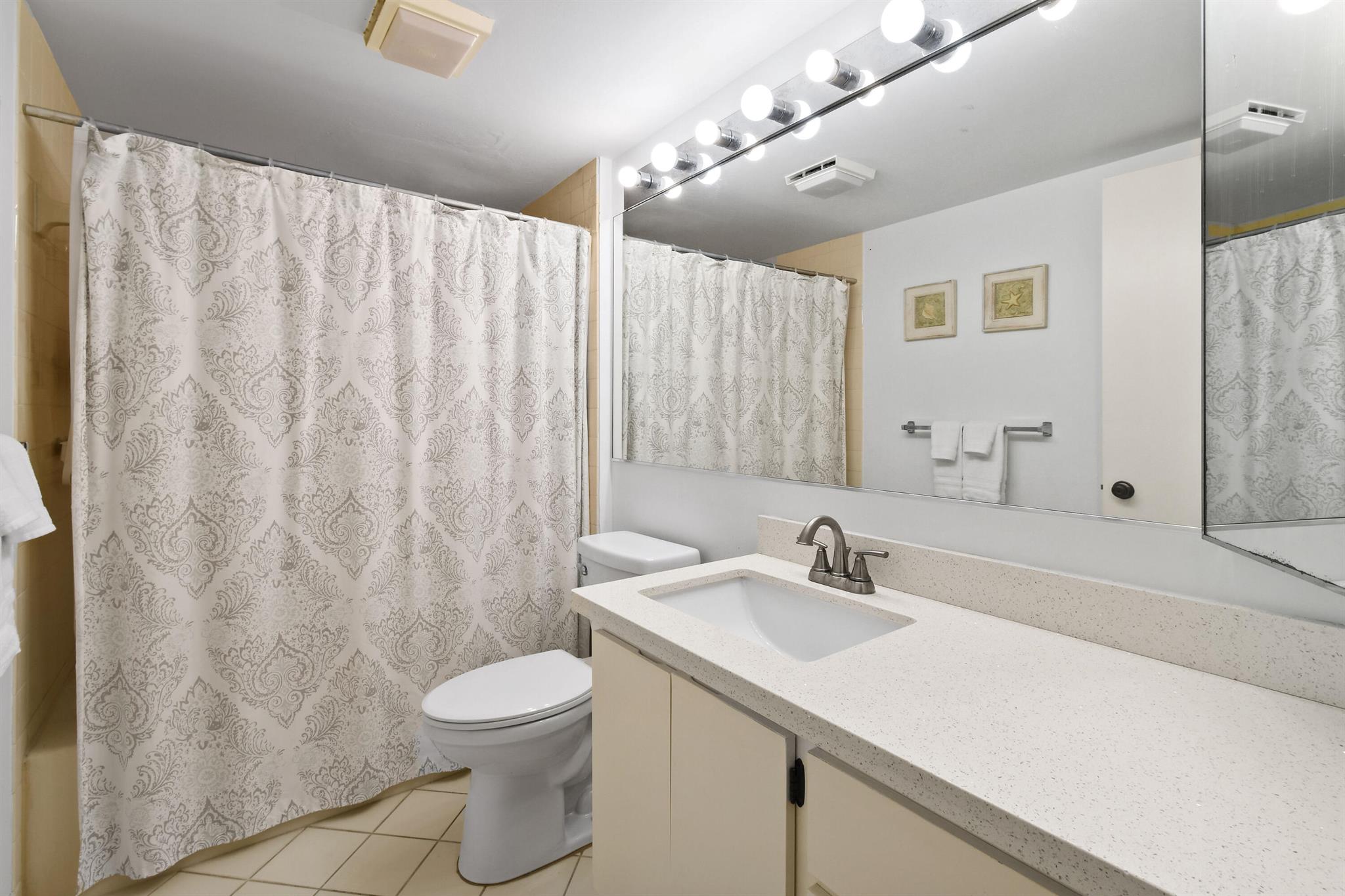 Undisclosed Address Jupiter, FL 33477