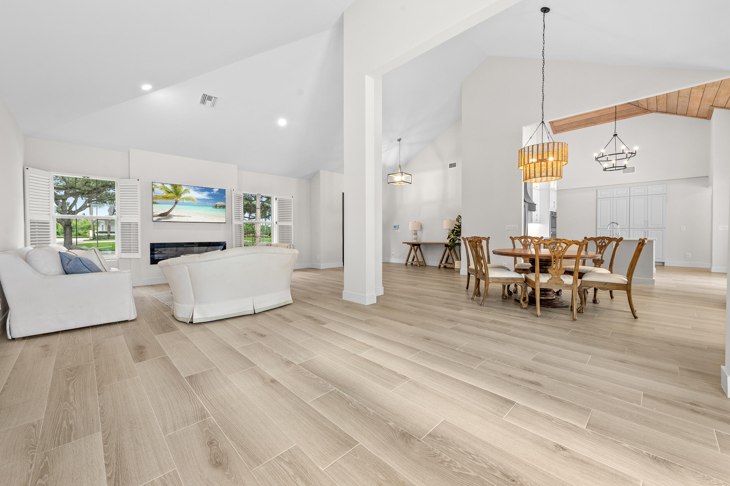 18433 SE Heritage Tequesta, FL 33469