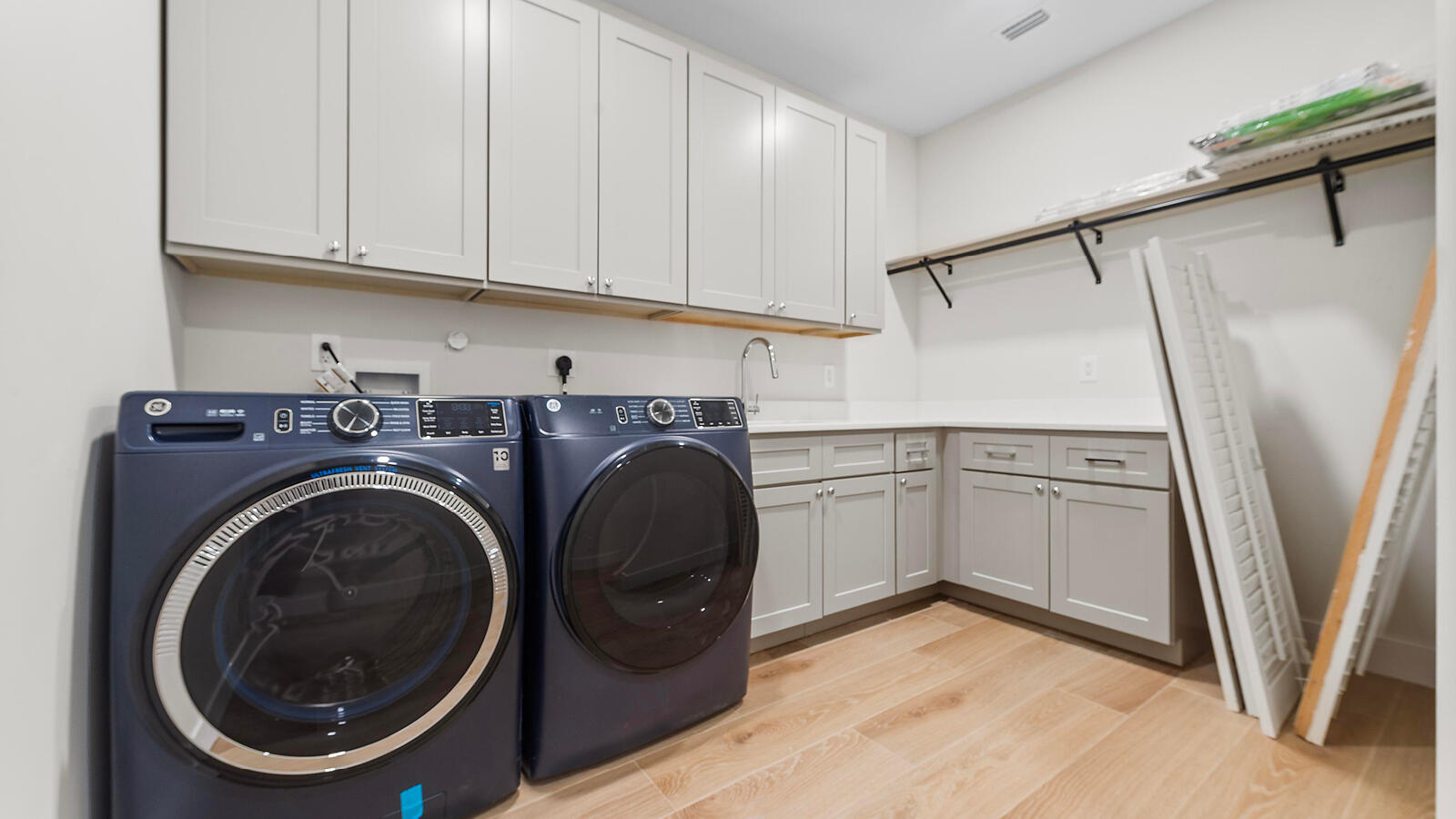 18433 SE Heritage Tequesta, FL 33469