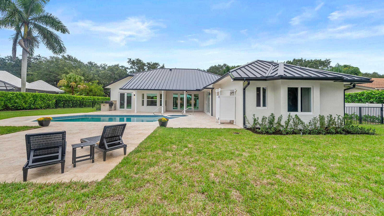 18433 SE Heritage Tequesta, FL 33469