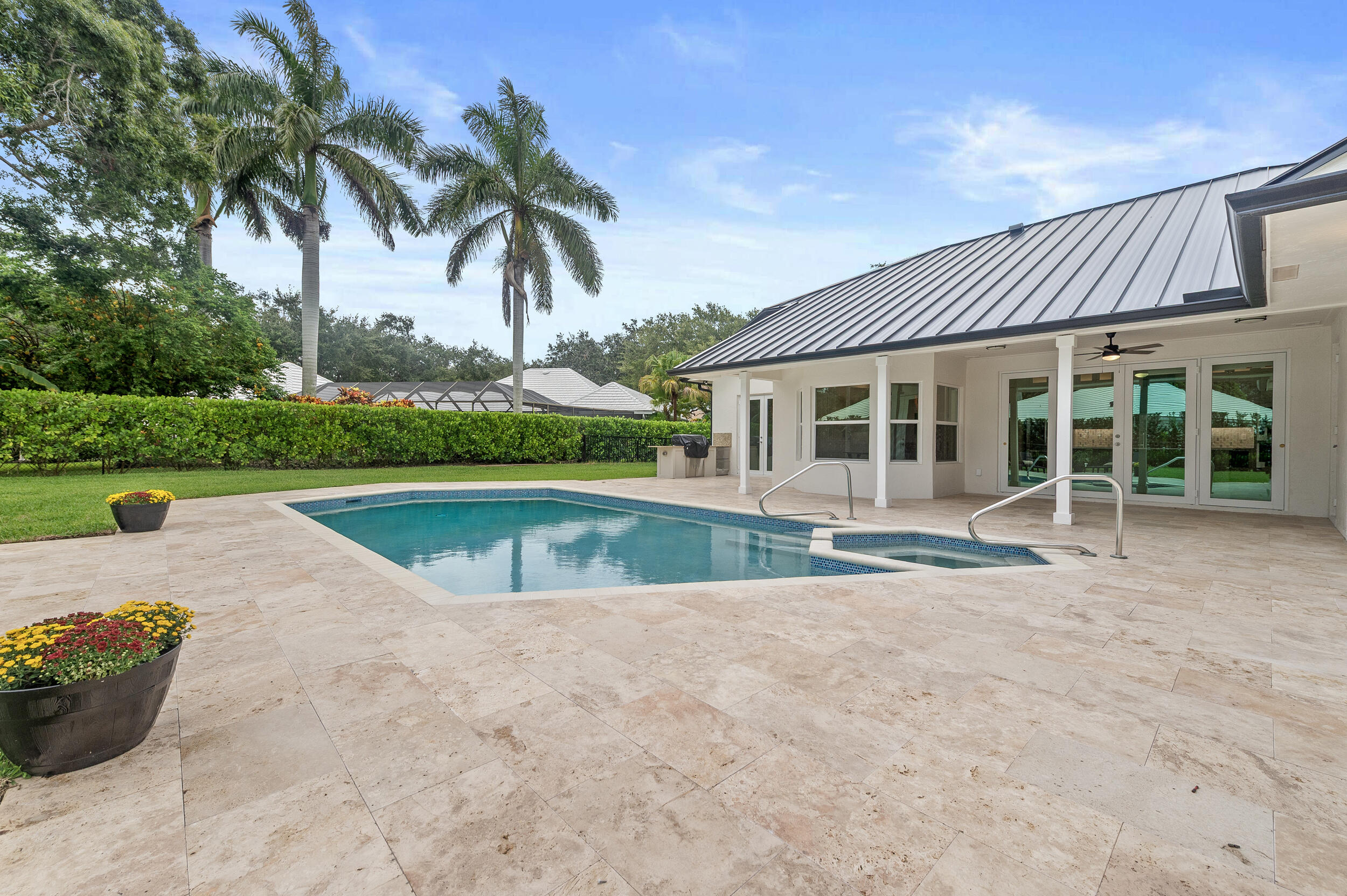 18433 SE Heritage Tequesta, FL 33469