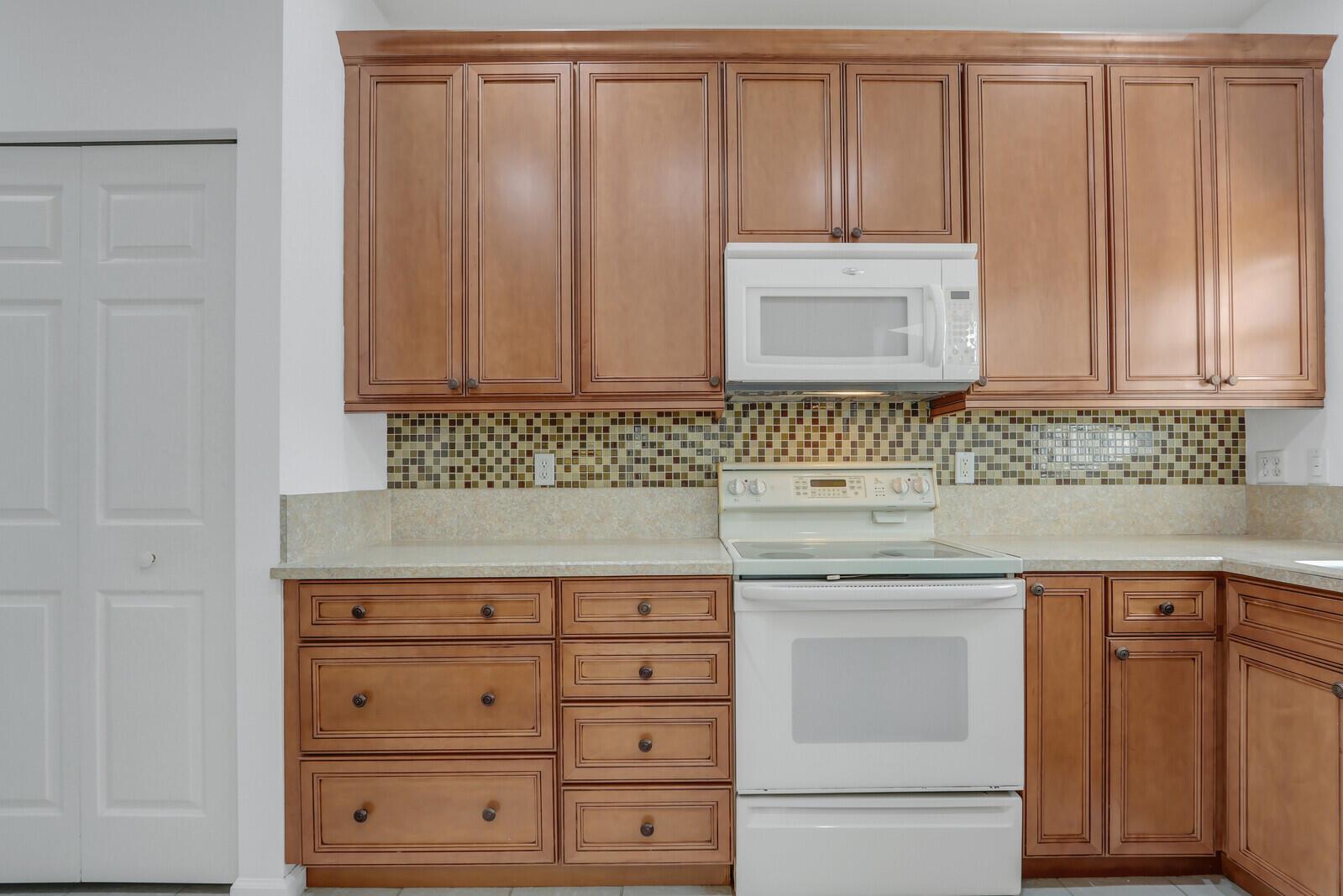 479 Tequesta Dr #1 Tequesta, FL 33469