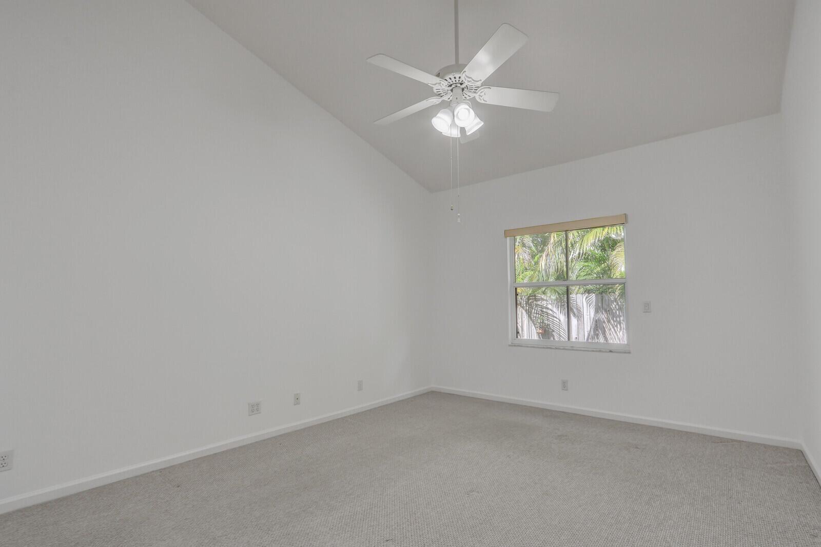 479 Tequesta Dr #1 Tequesta, FL 33469