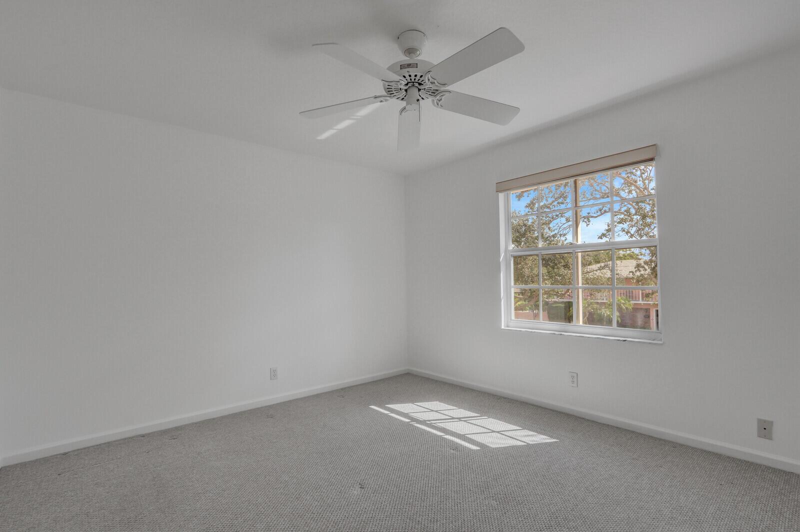 479 Tequesta Dr #1 Tequesta, FL 33469