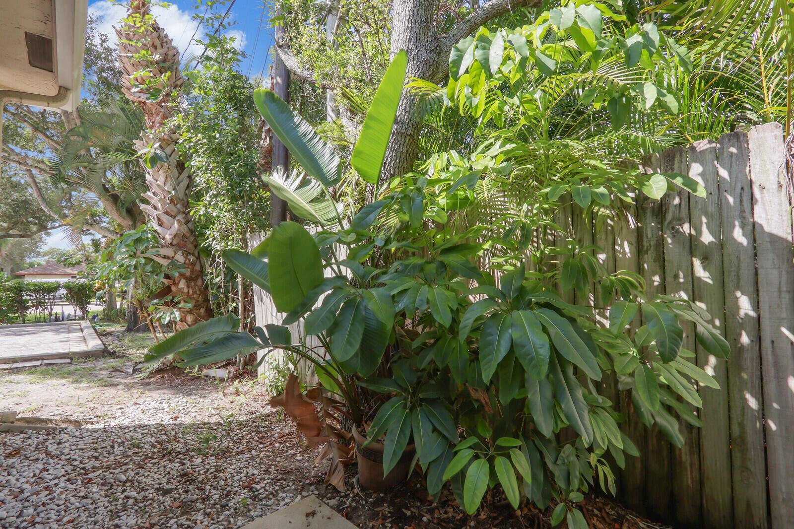 479 Tequesta Dr #1 Tequesta, FL 33469