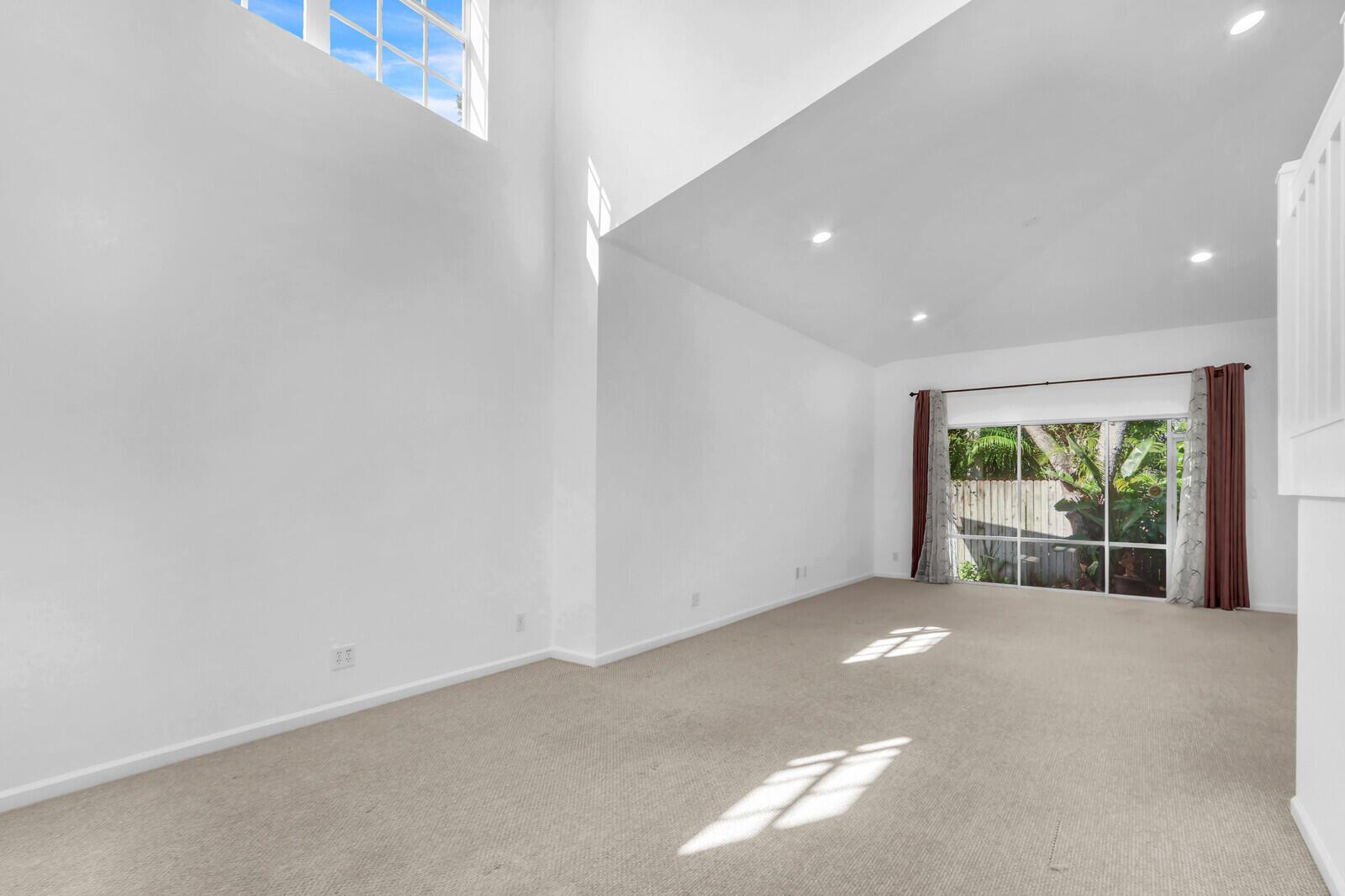 479 Tequesta Dr #1 Tequesta, FL 33469