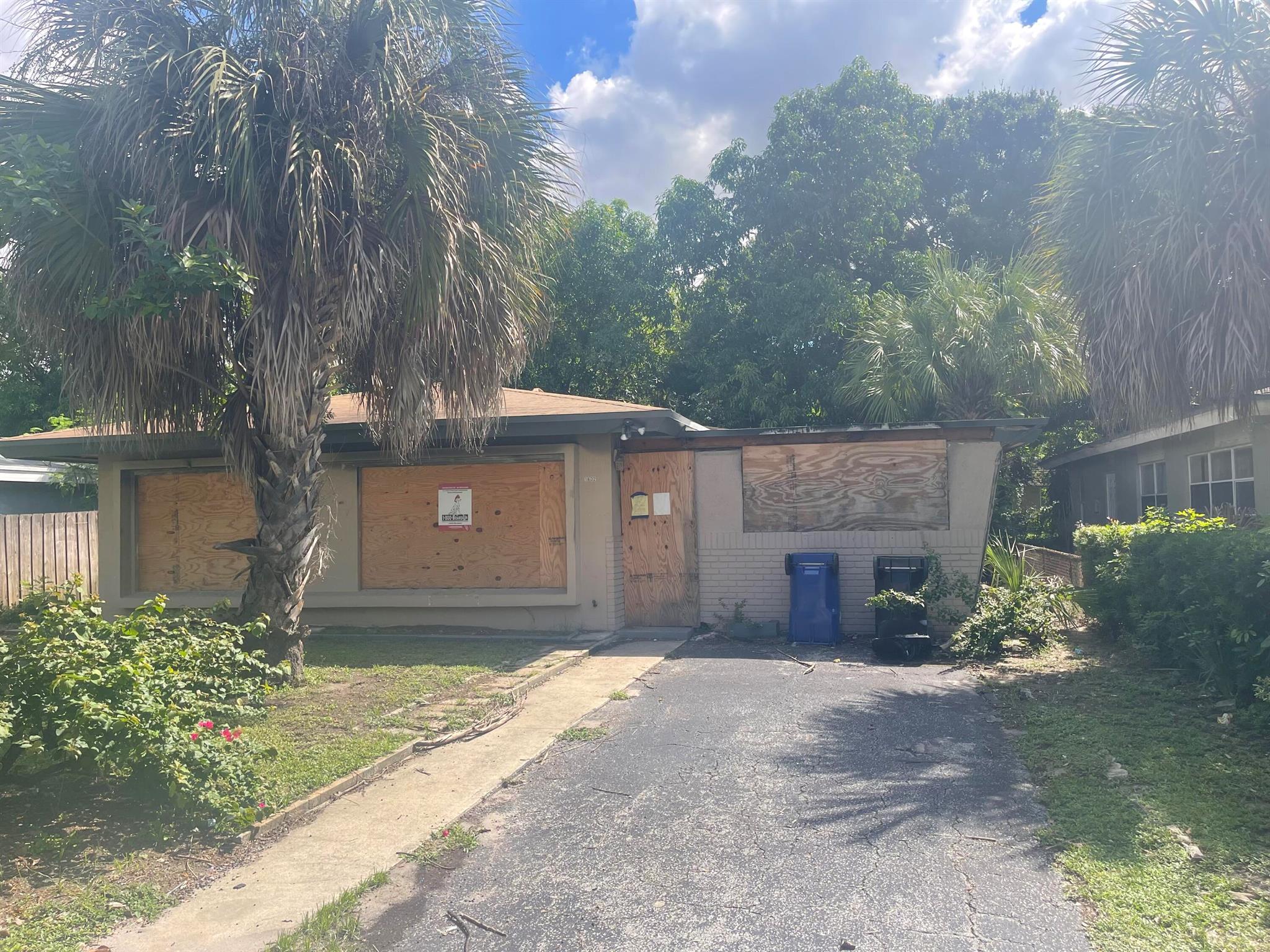 1632 NW 9th Ave