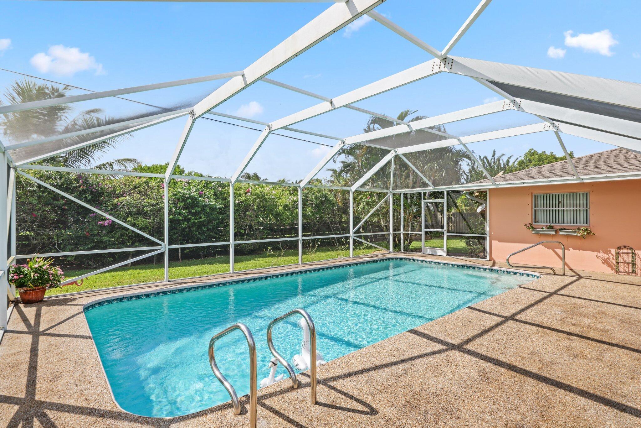 73 Fairview Tequesta, FL 33469