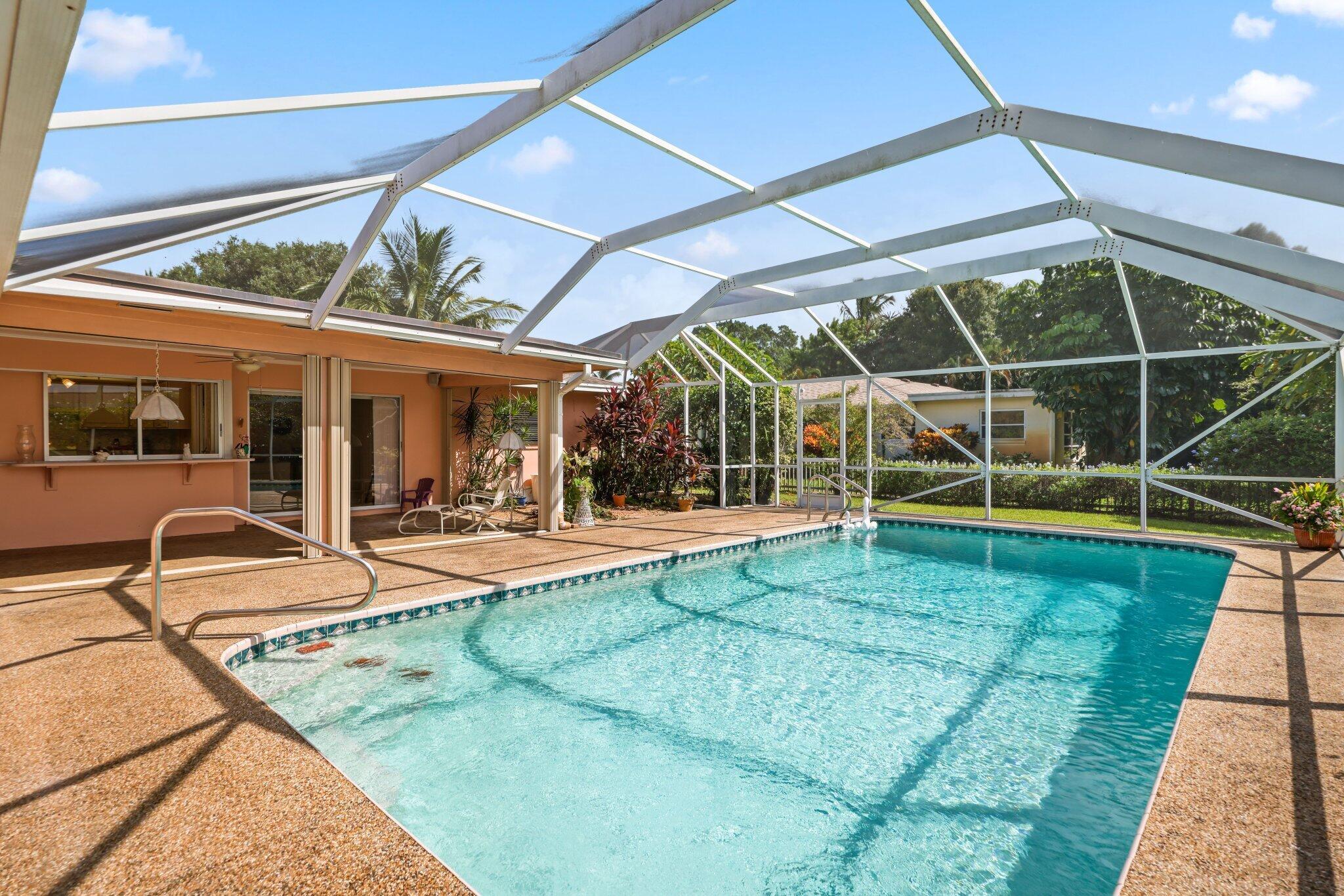 73 Fairview Tequesta, FL 33469