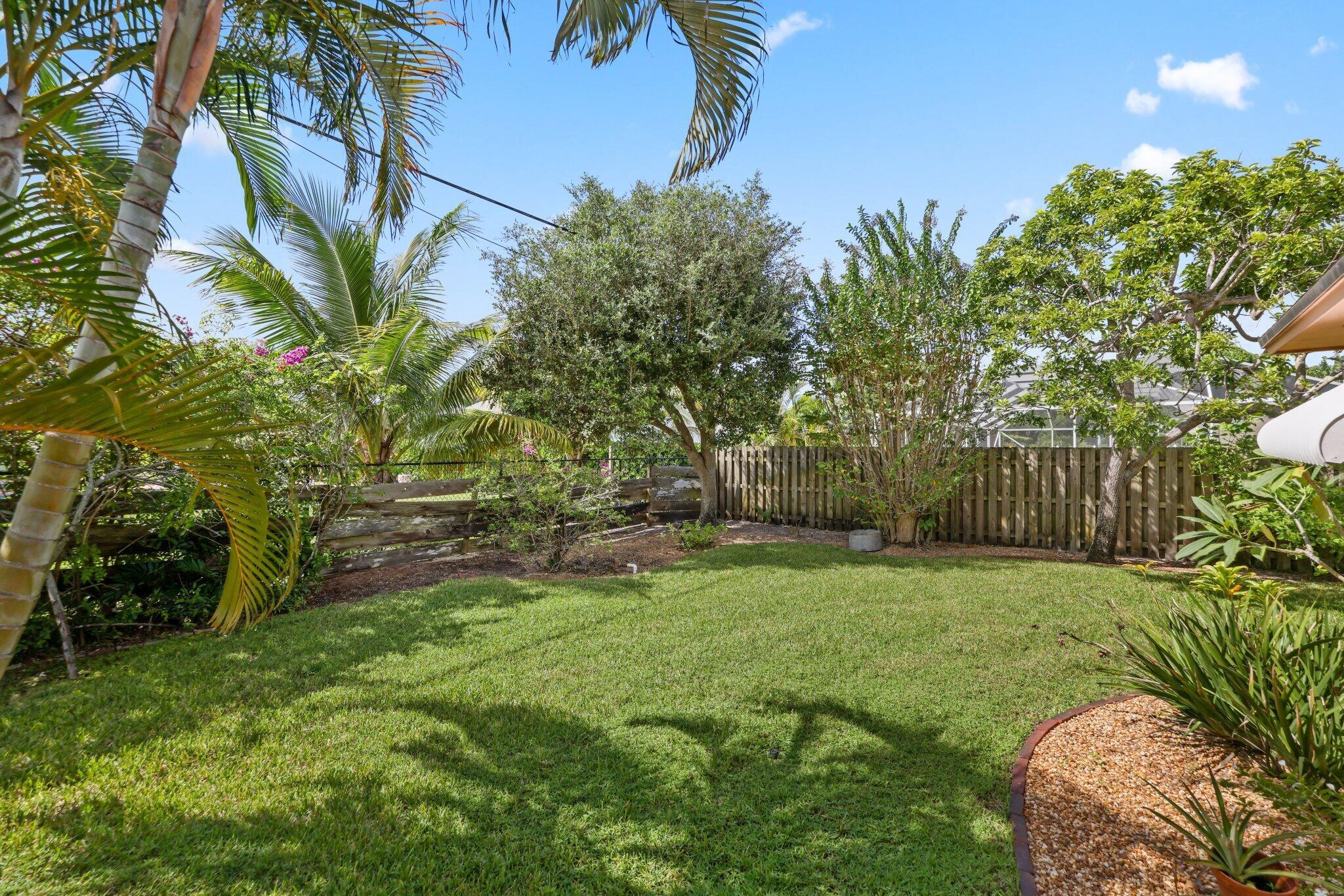 73 Fairview Tequesta, FL 33469