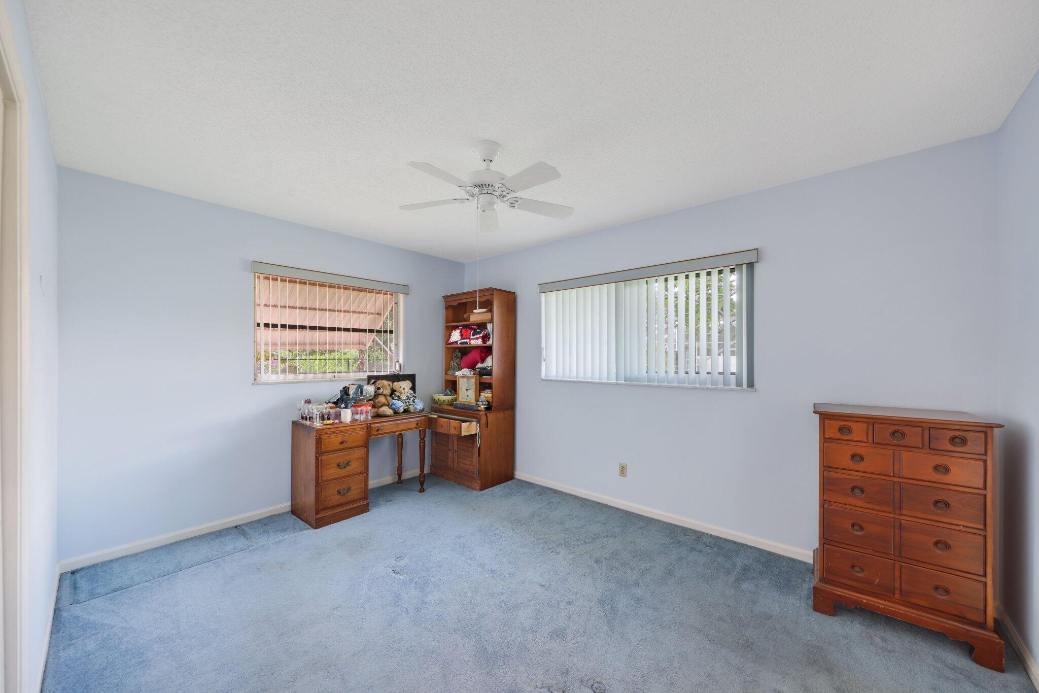 73 Fairview Tequesta, FL 33469