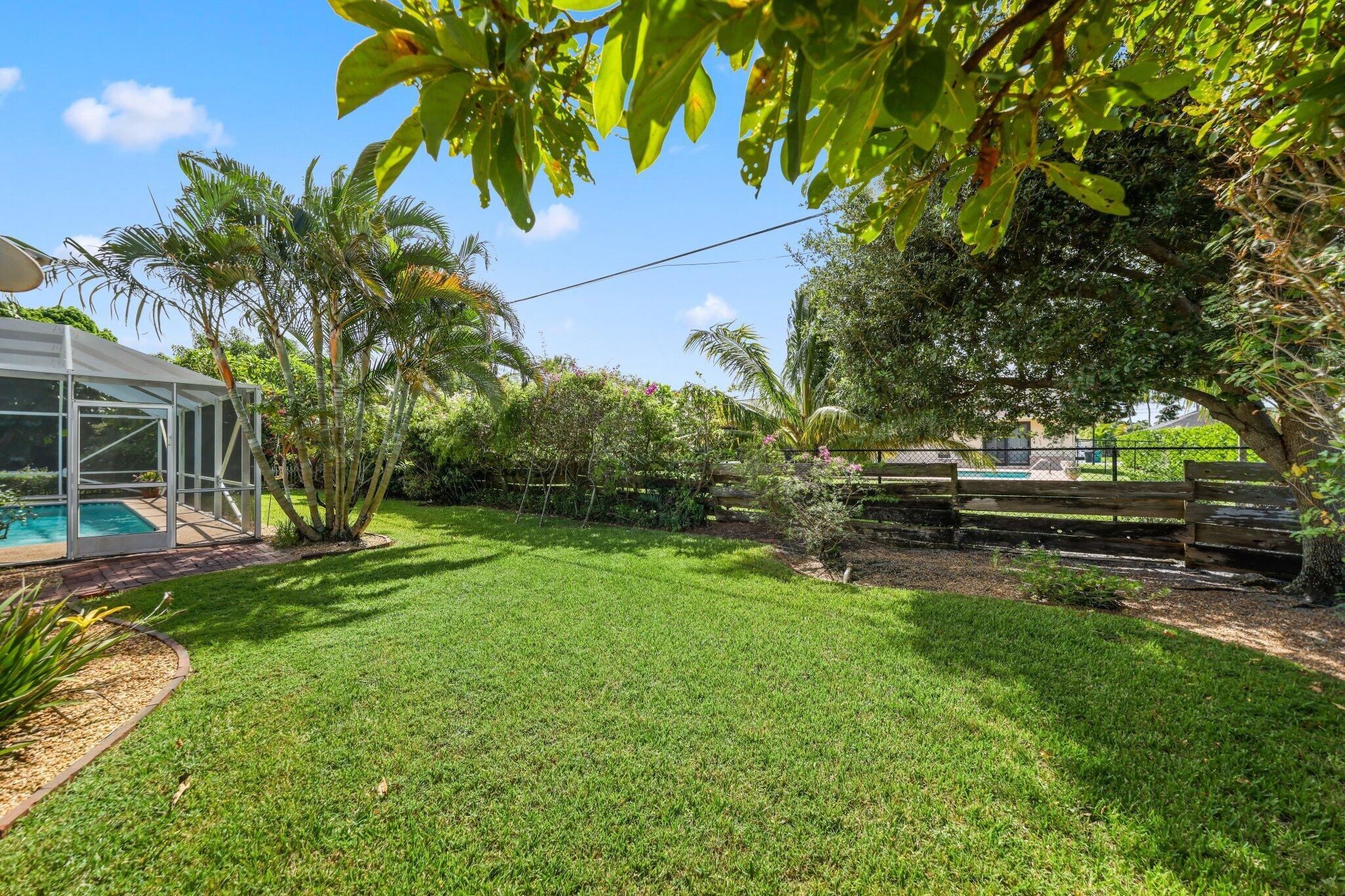 73 Fairview Tequesta, FL 33469