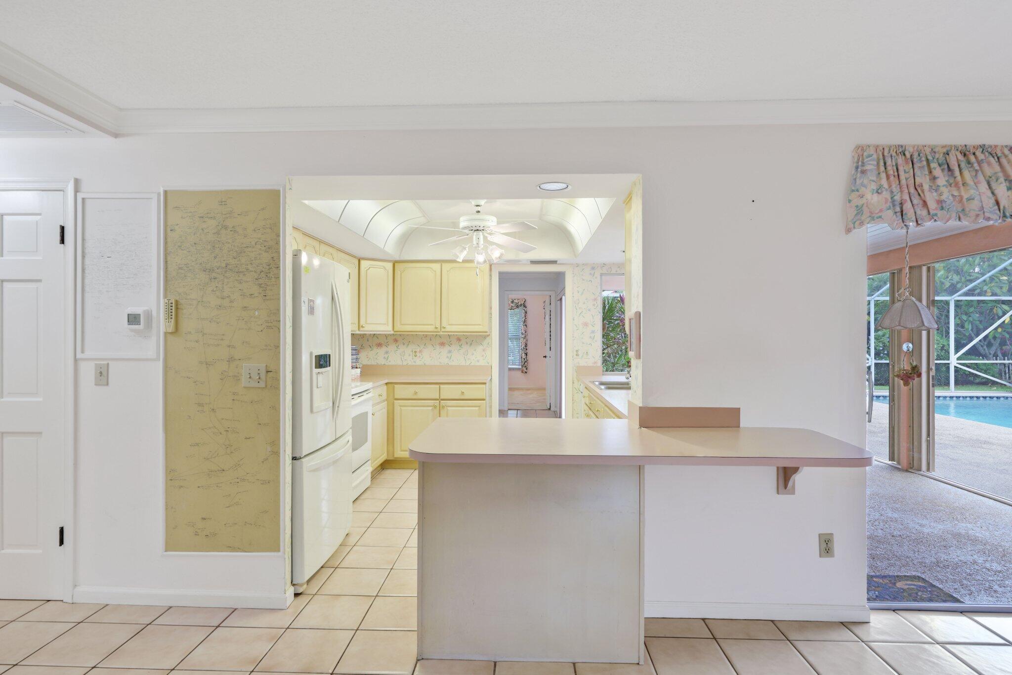 73 Fairview Tequesta, FL 33469