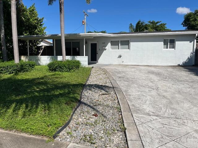 631 N 70th Ave