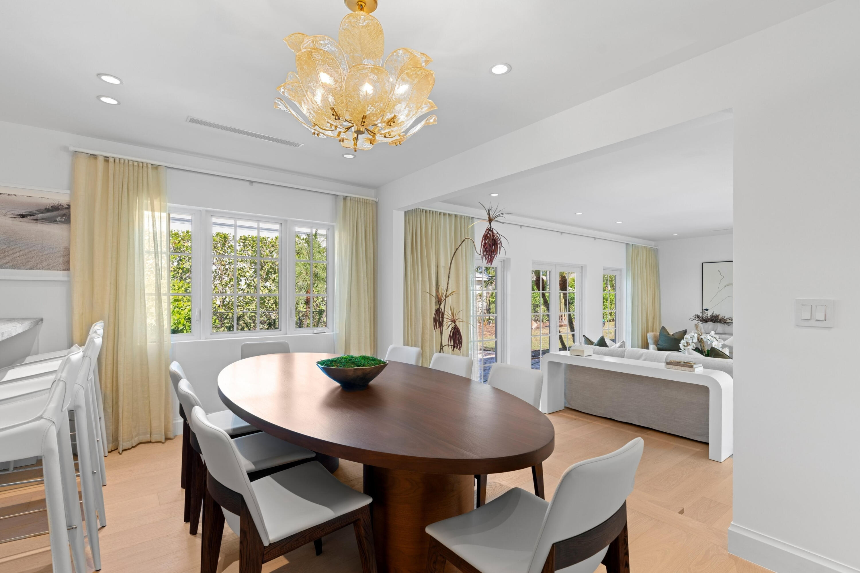 257 Via Linda Palm Beach, FL 33480