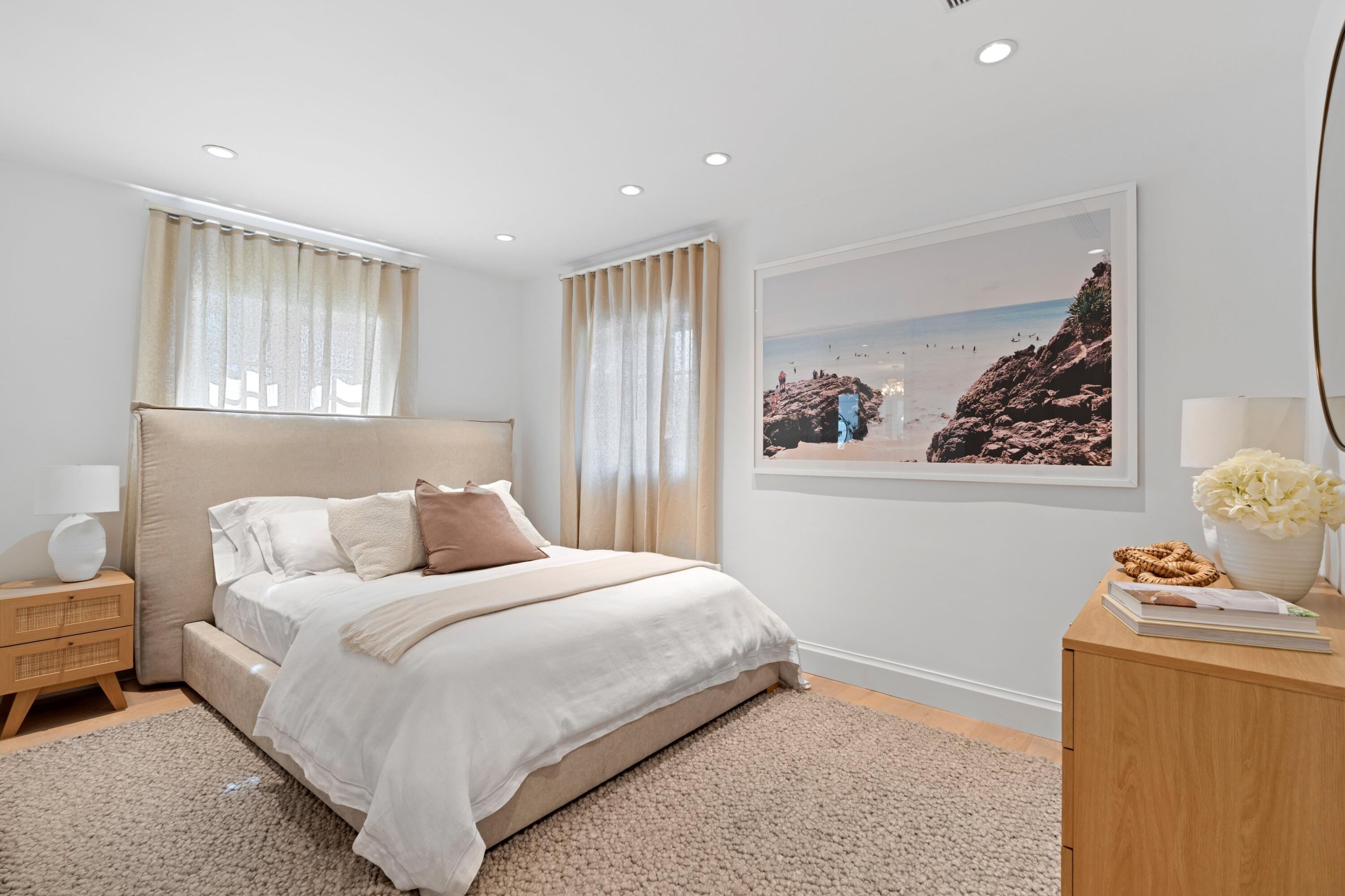 257 Via Linda Palm Beach, FL 33480