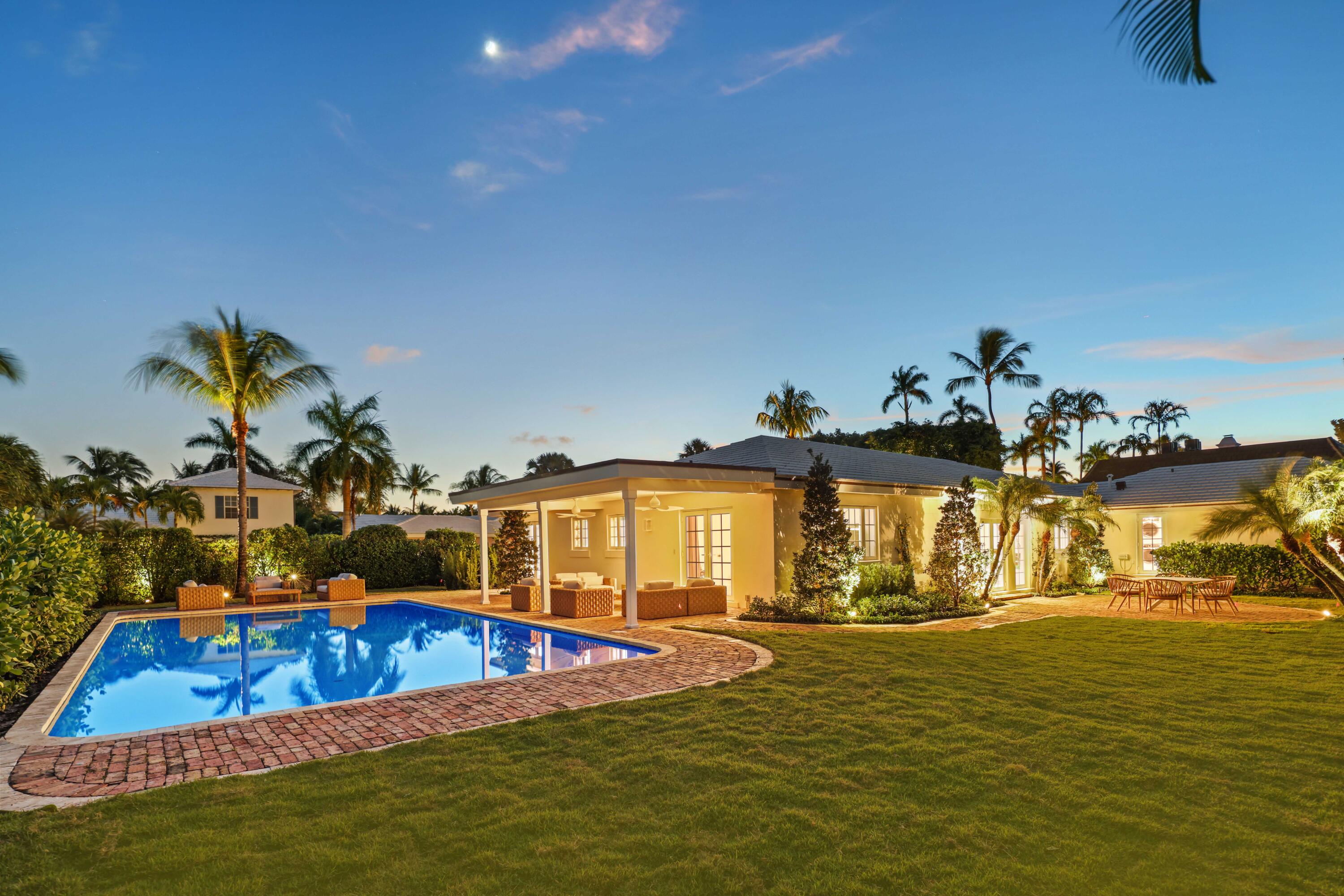 257 Via Linda Palm Beach, FL 33480
