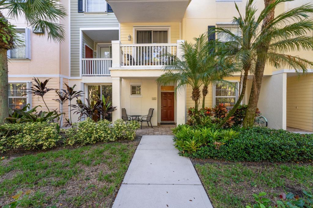 125 Galicia Way #102 Jupiter, FL 33458