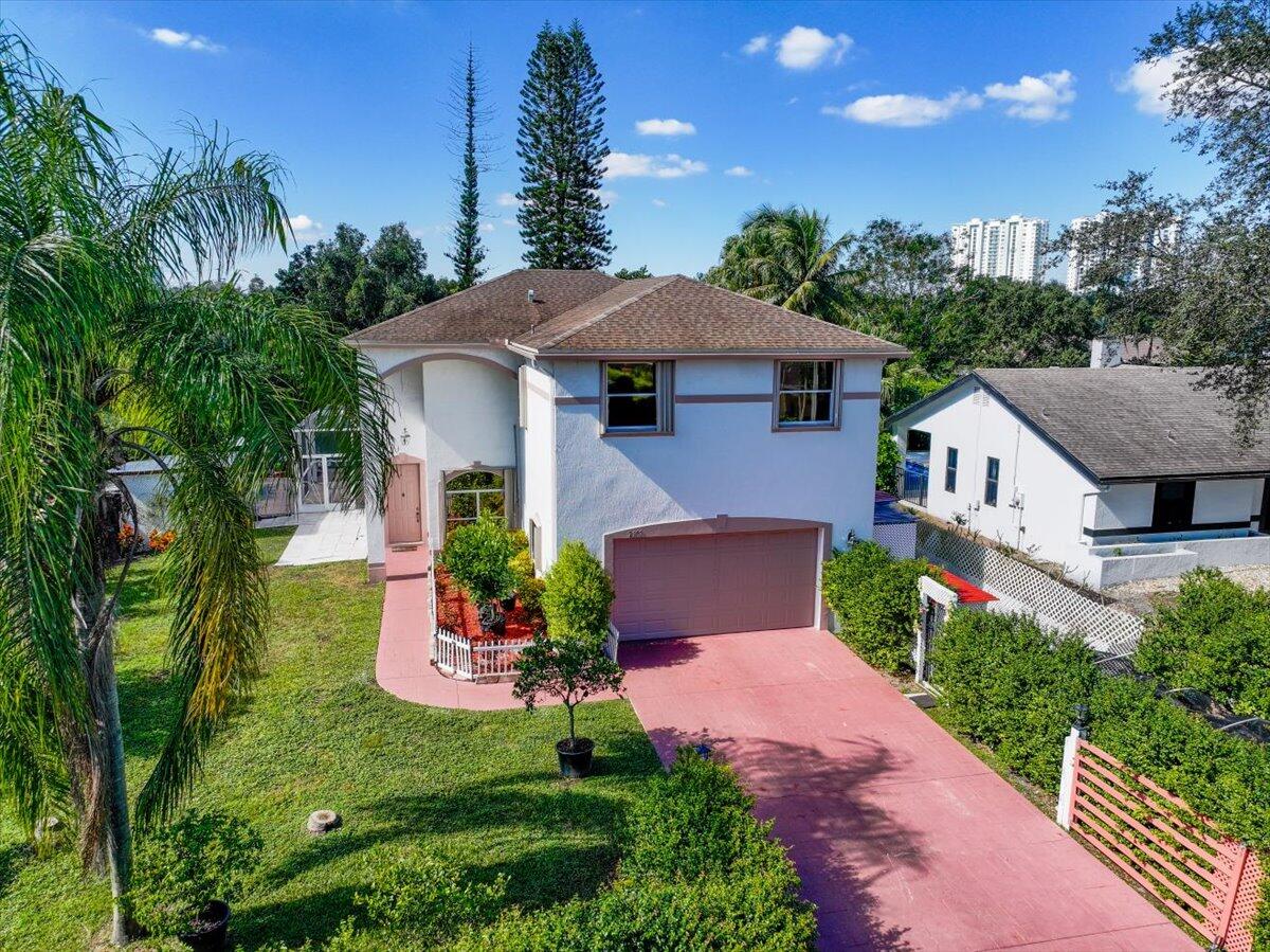 2151 NW 121st