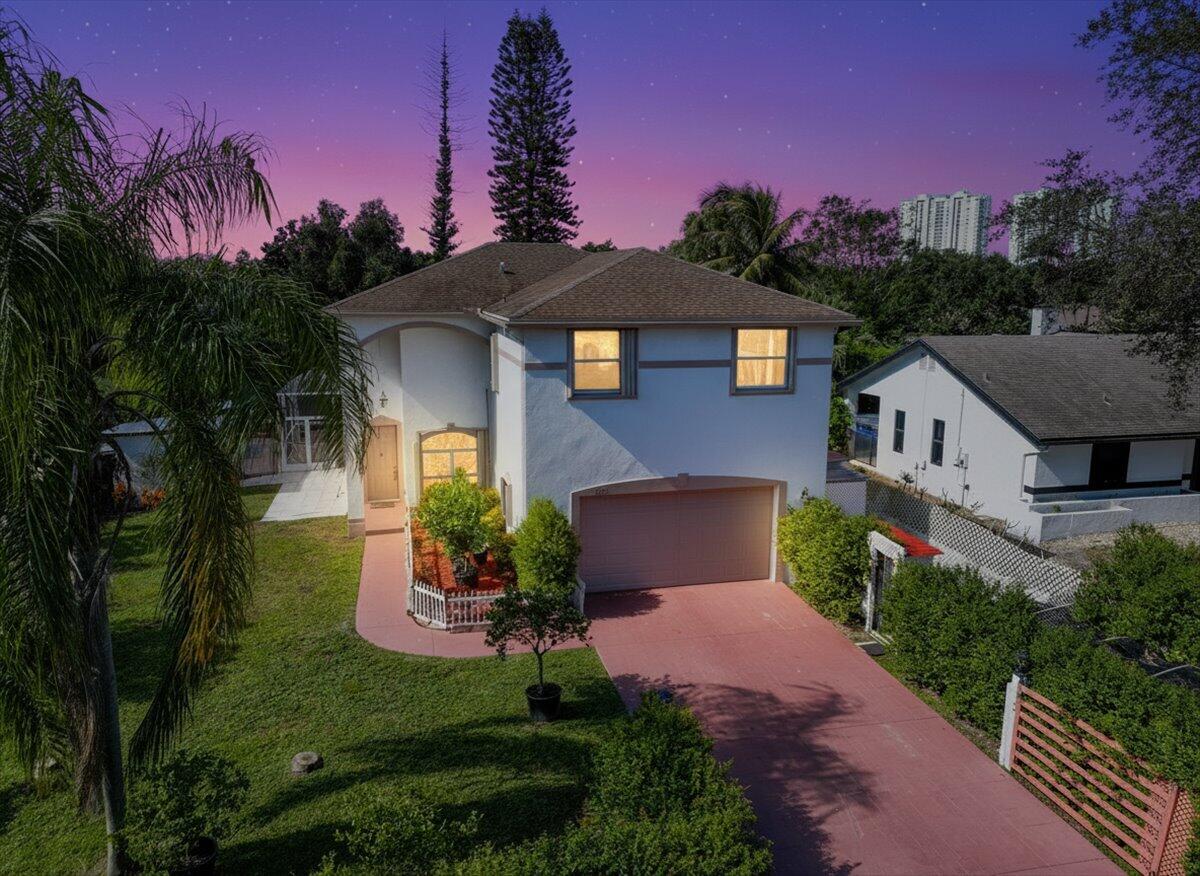 2151 NW 121st Ave Plantation, FL 33323