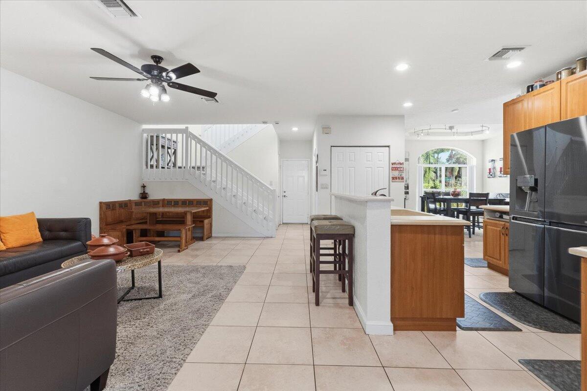 2151 NW 121st Ave Plantation, FL 33323