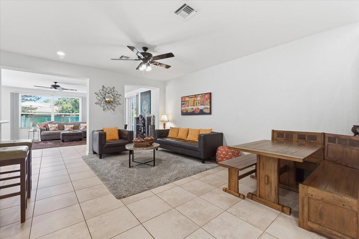 2151 NW 121st Ave Plantation, FL 33323