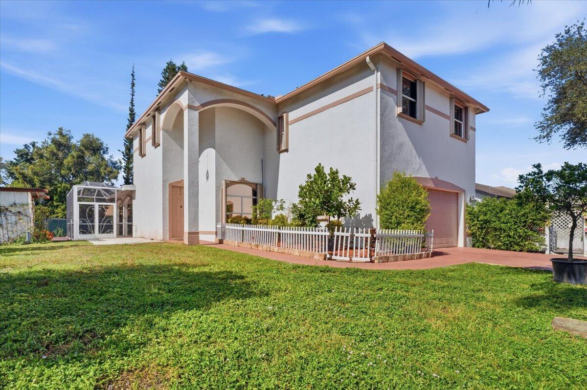 2151 NW 121st Ave Plantation, FL 33323