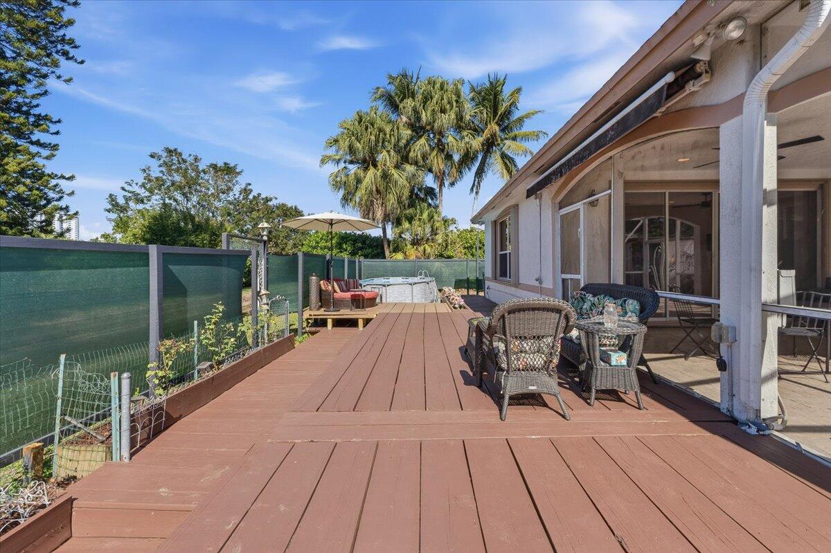 2151 NW 121st Ave Plantation, FL 33323