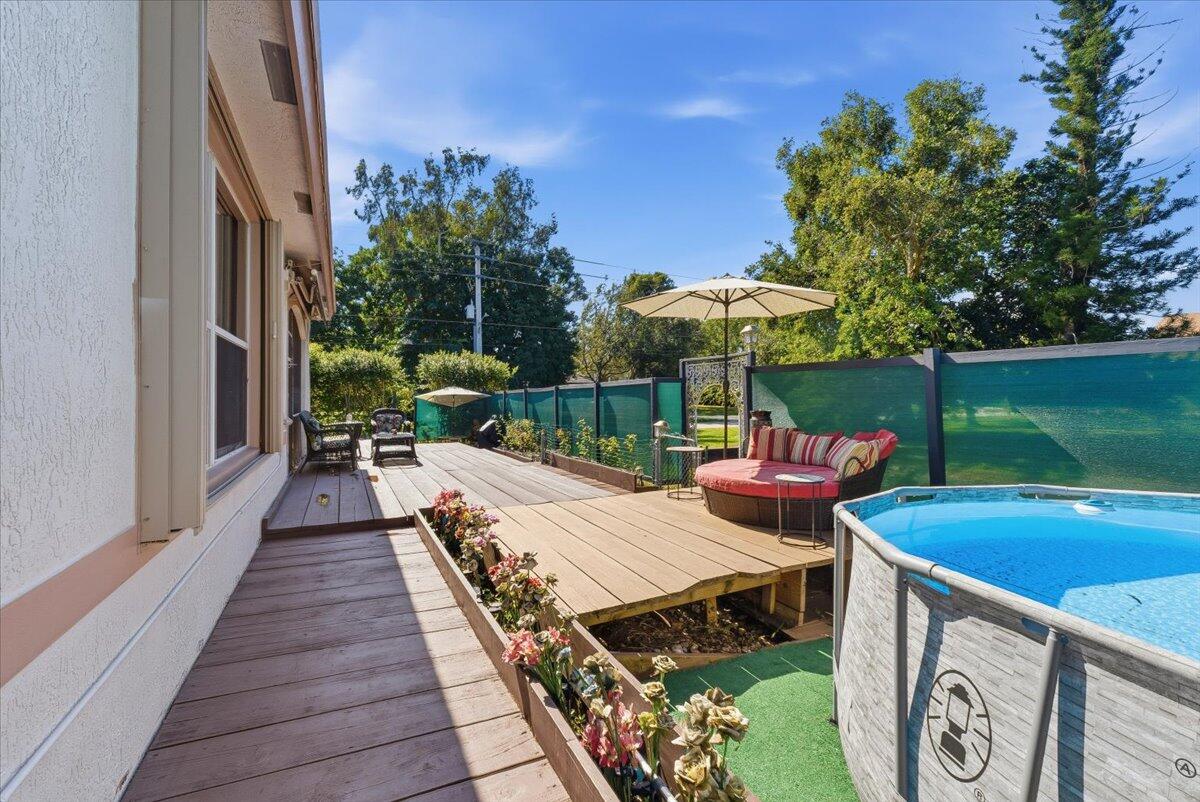 2151 NW 121st Ave Plantation, FL 33323