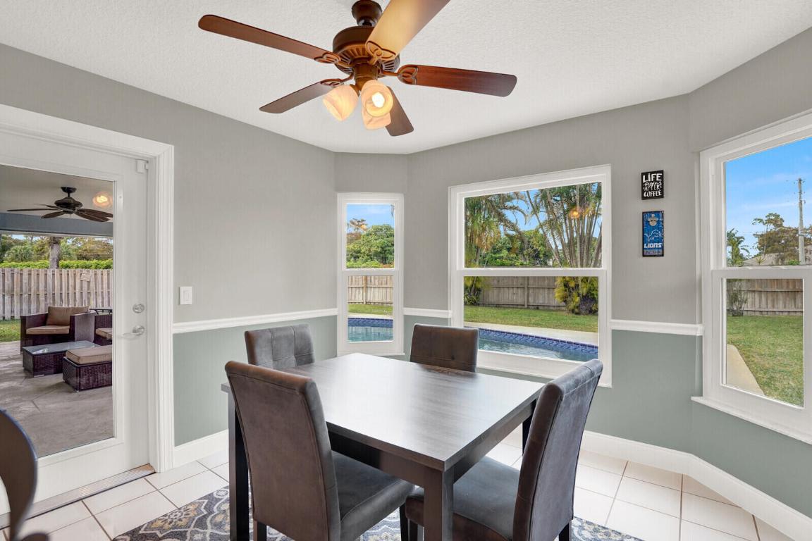 1068 Northumberland Ct Wellington, FL 33414