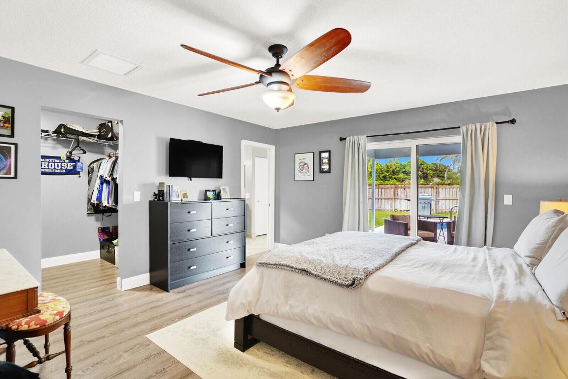 1068 Northumberland Ct Wellington, FL 33414