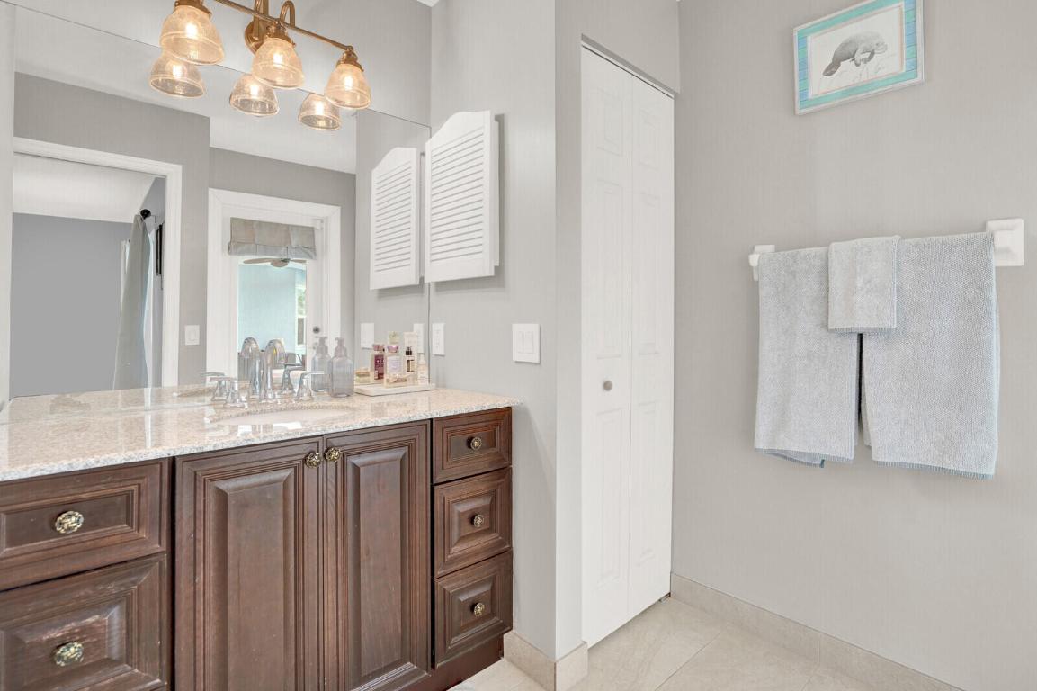 1068 Northumberland Ct Wellington, FL 33414