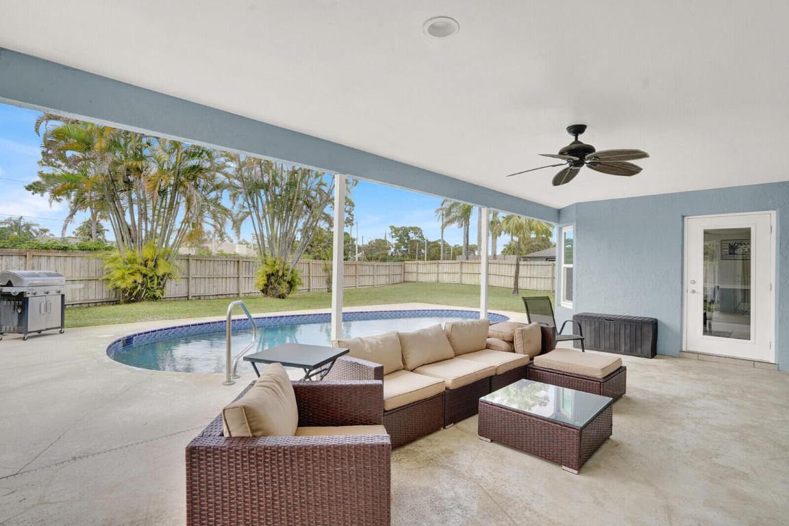 1068 Northumberland Ct Wellington, FL 33414