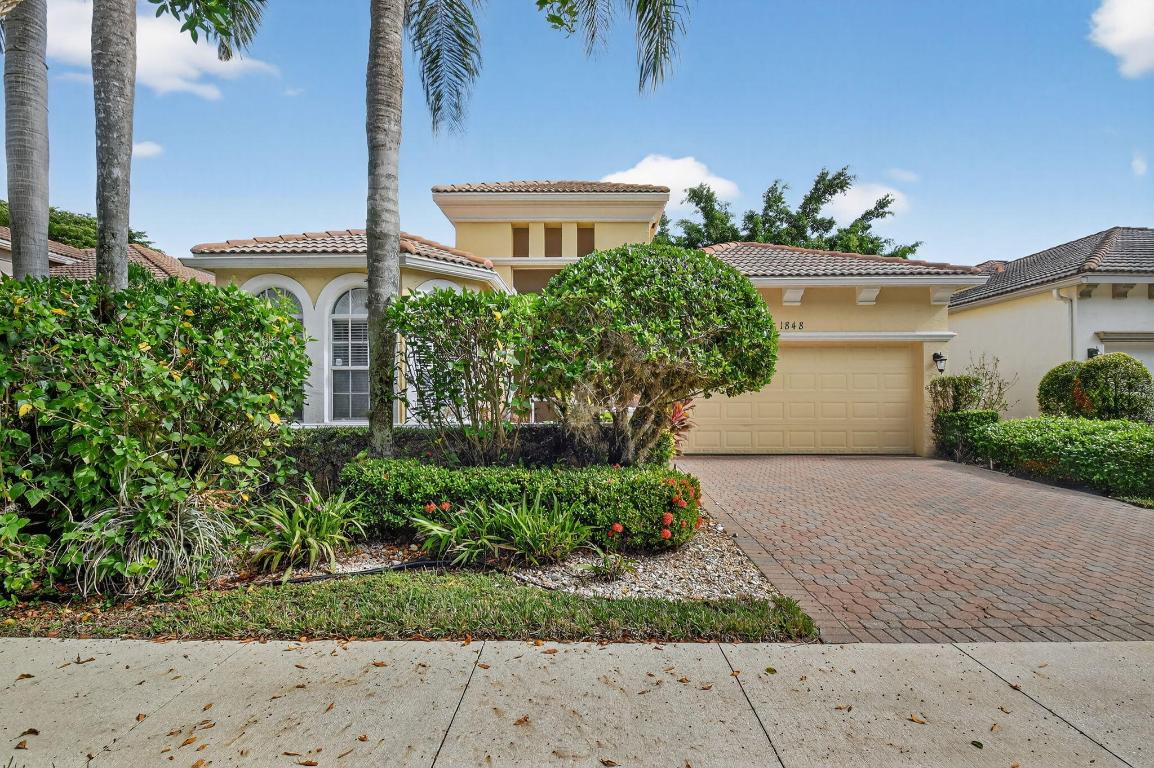 1848 Via Castello Wellington, FL 33411