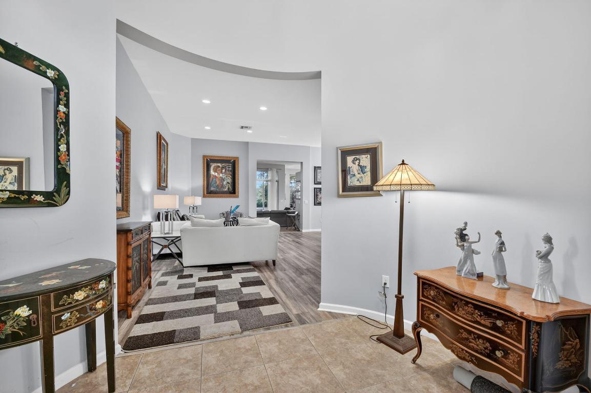 1848 Via Castello Wellington, FL 33411