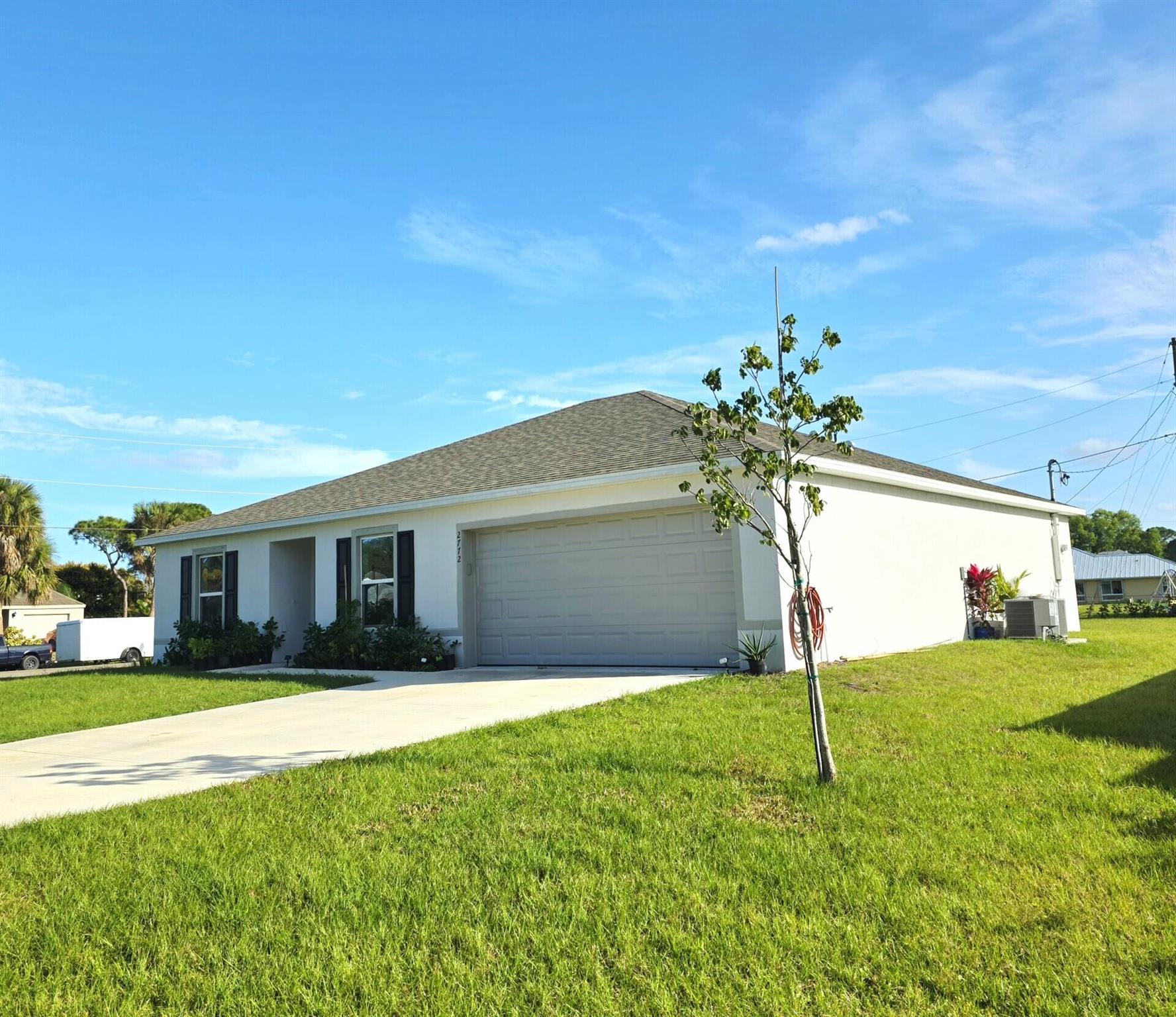 2772 SE Garfield Ave Port St Lucie, FL 34952
