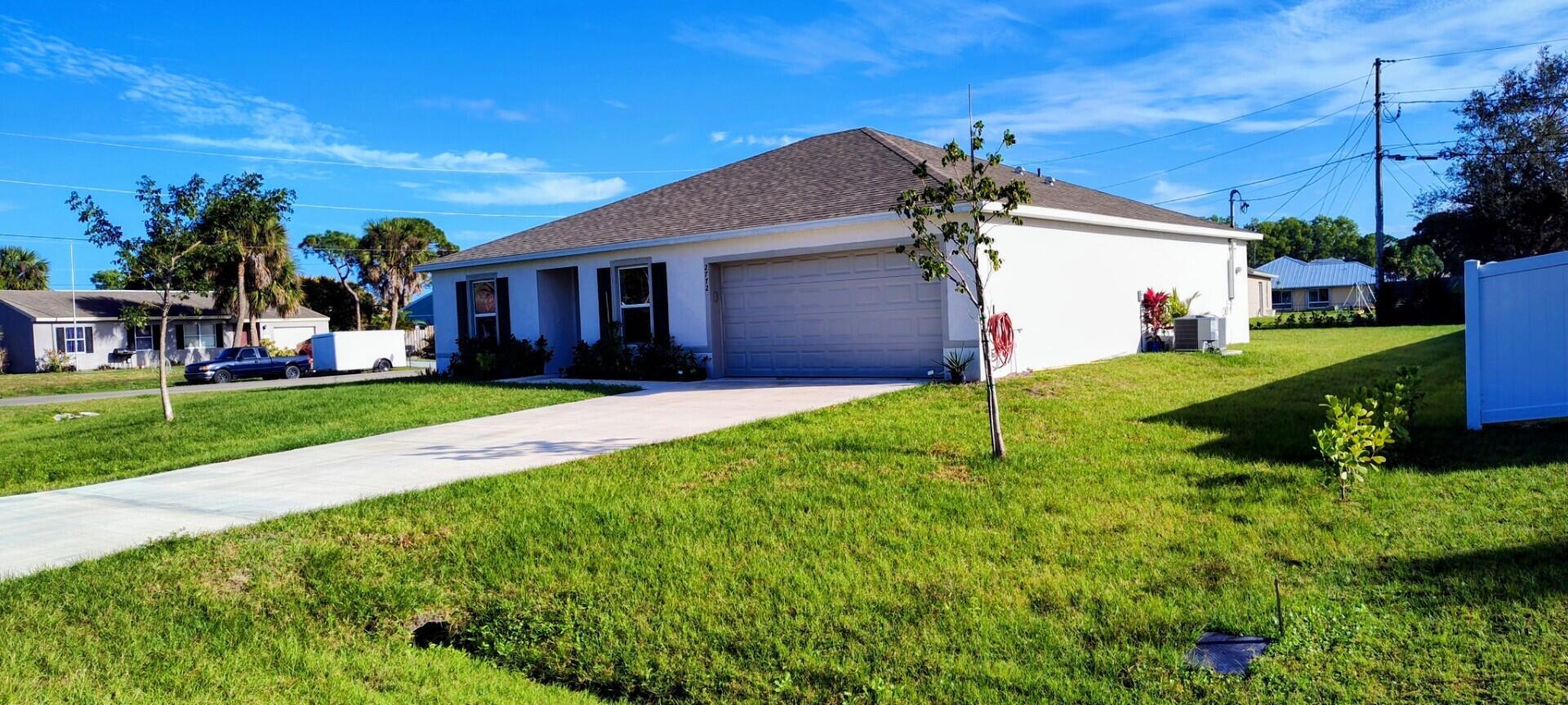 2772 SE Garfield Ave Port St Lucie, FL 34952