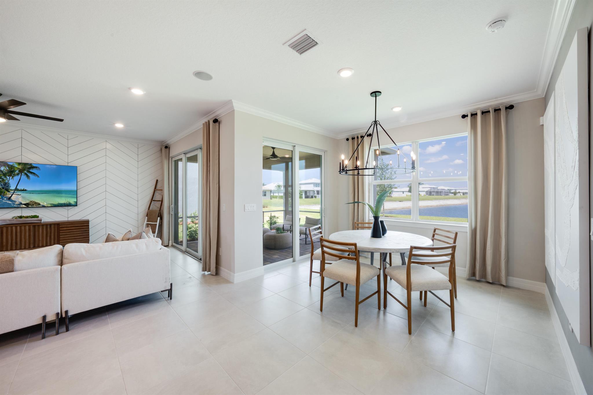 8436 Pequod Ave #Cedar 123 Vero Beach, FL 32960