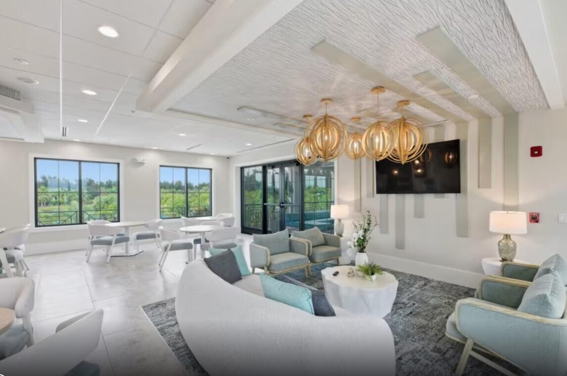 8436 Pequod Ave #Cedar 123 Vero Beach, FL 32960