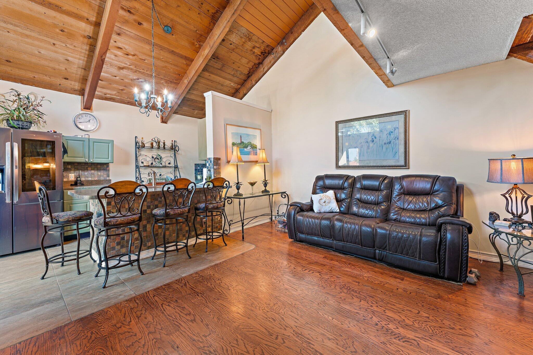 1605 S Us Hwy 1 #Sl 5f Jupiter, FL 33477