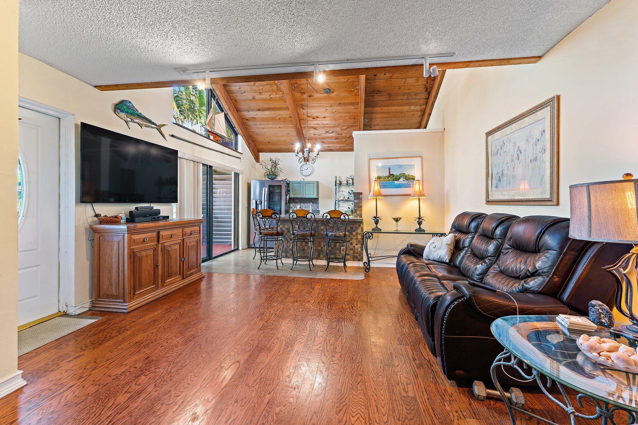 1605 S Us Hwy 1 #Sl 5f Jupiter, FL 33477