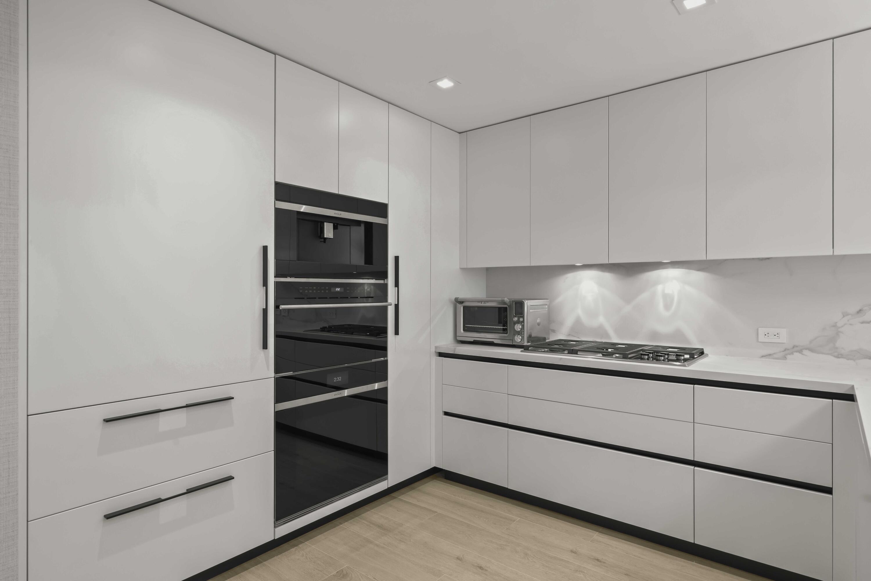 1116 N Ocean #805 Pompano Beach, FL 33062