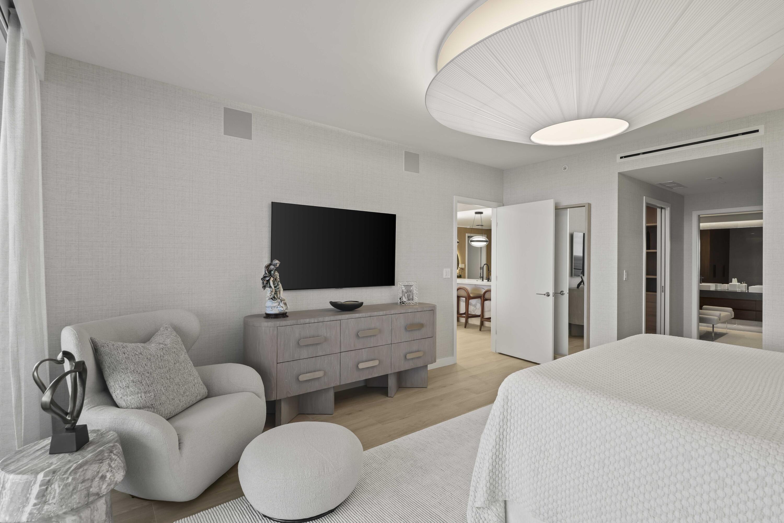 1116 N Ocean #805 Pompano Beach, FL 33062