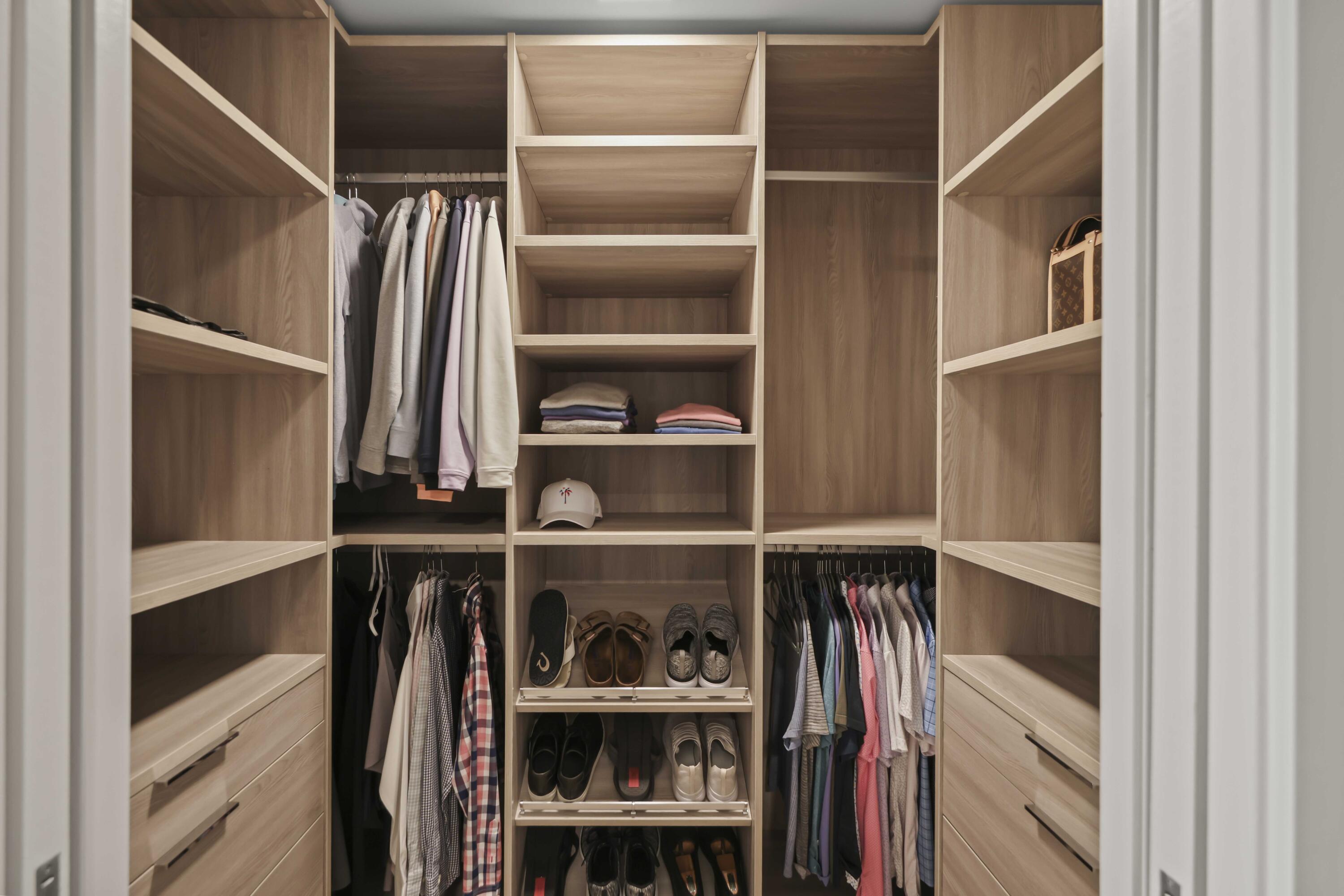 1116 N Ocean #805 Pompano Beach, FL 33062