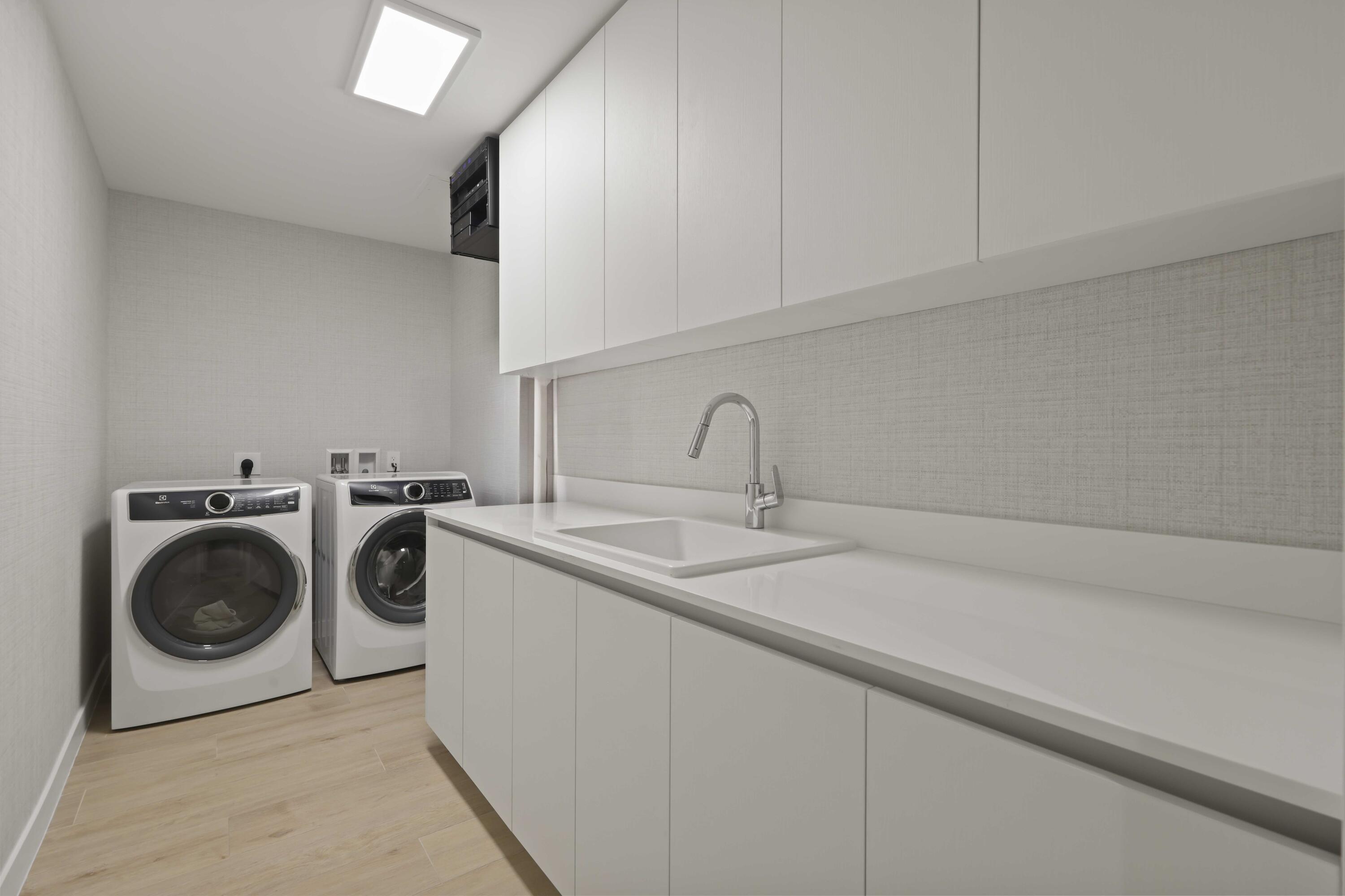 1116 N Ocean #805 Pompano Beach, FL 33062